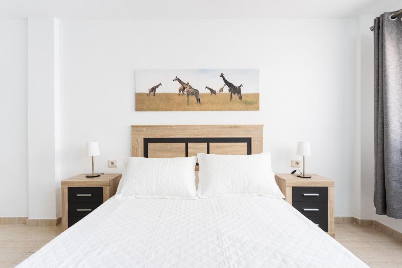 Home2Book The Heights Los Cristianos, Pool Лос Кристианос Экстерьер фото