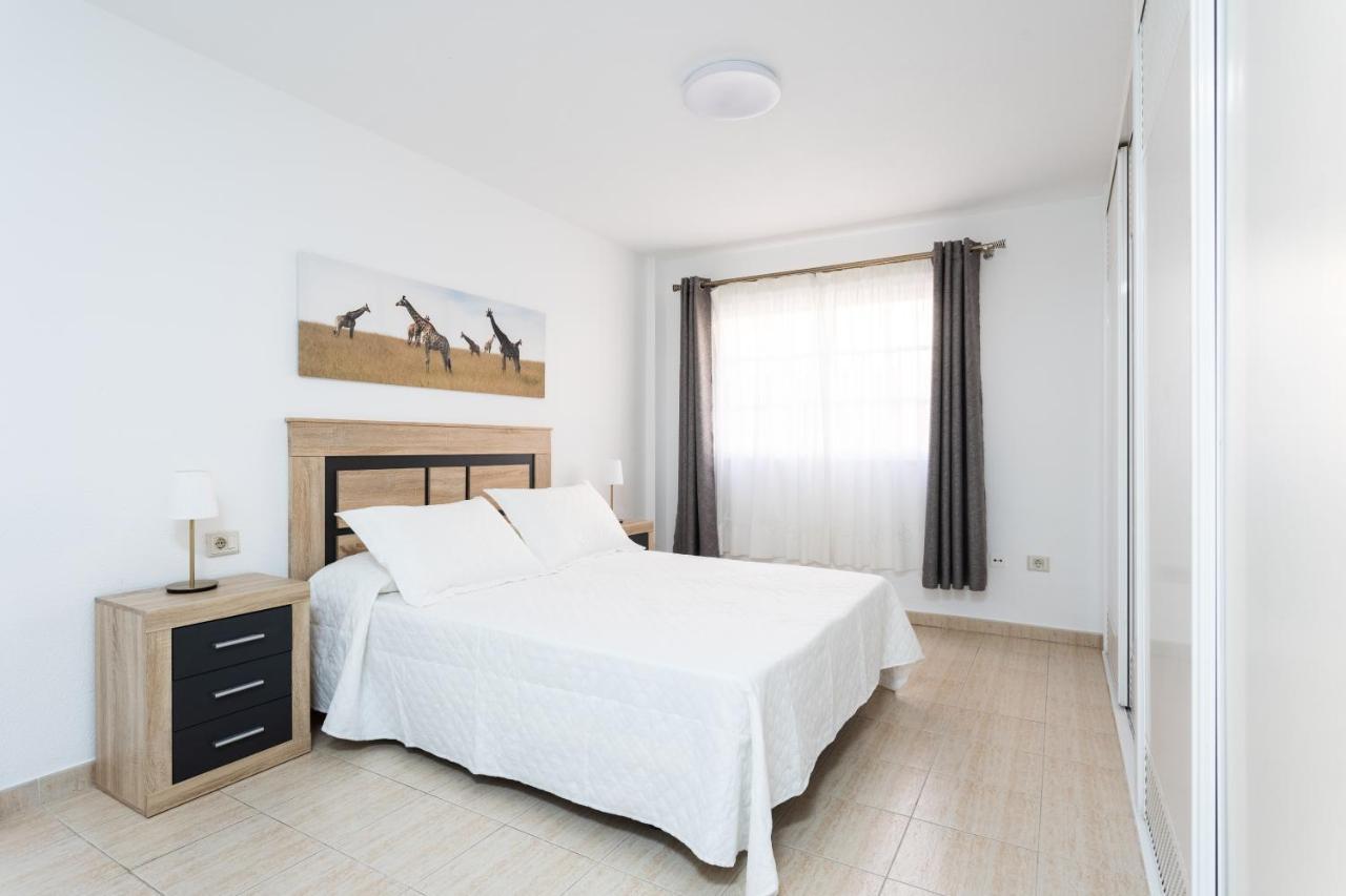 Home2Book The Heights Los Cristianos, Pool Лос Кристианос Экстерьер фото