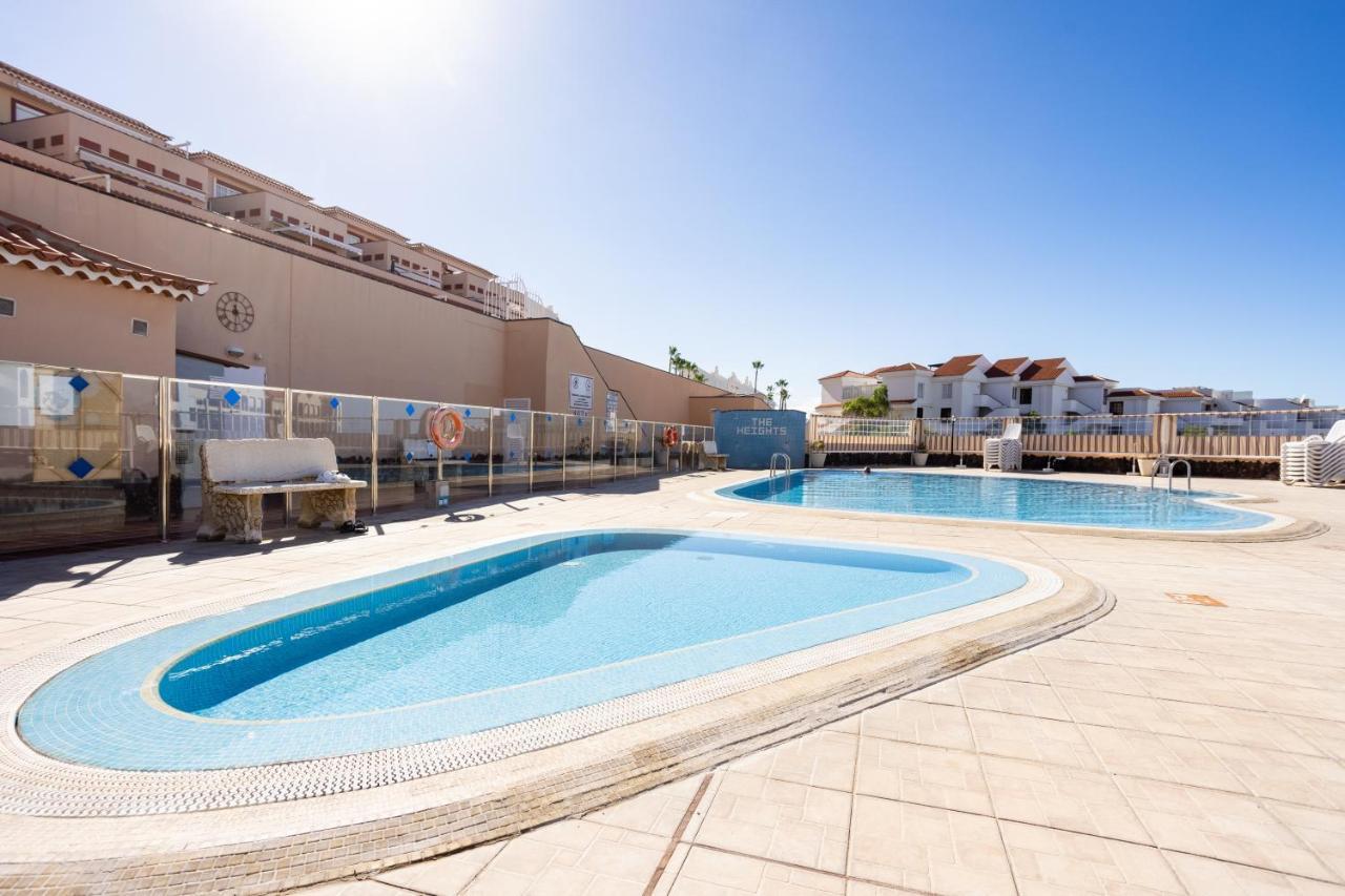 Home2Book The Heights Los Cristianos, Pool Лос Кристианос Экстерьер фото